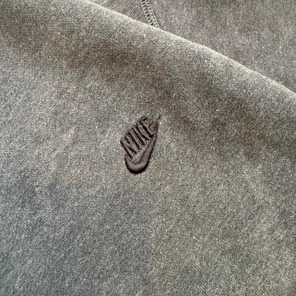 Nike Sportswear Crewneck Faded Black - Picture 2 of 6